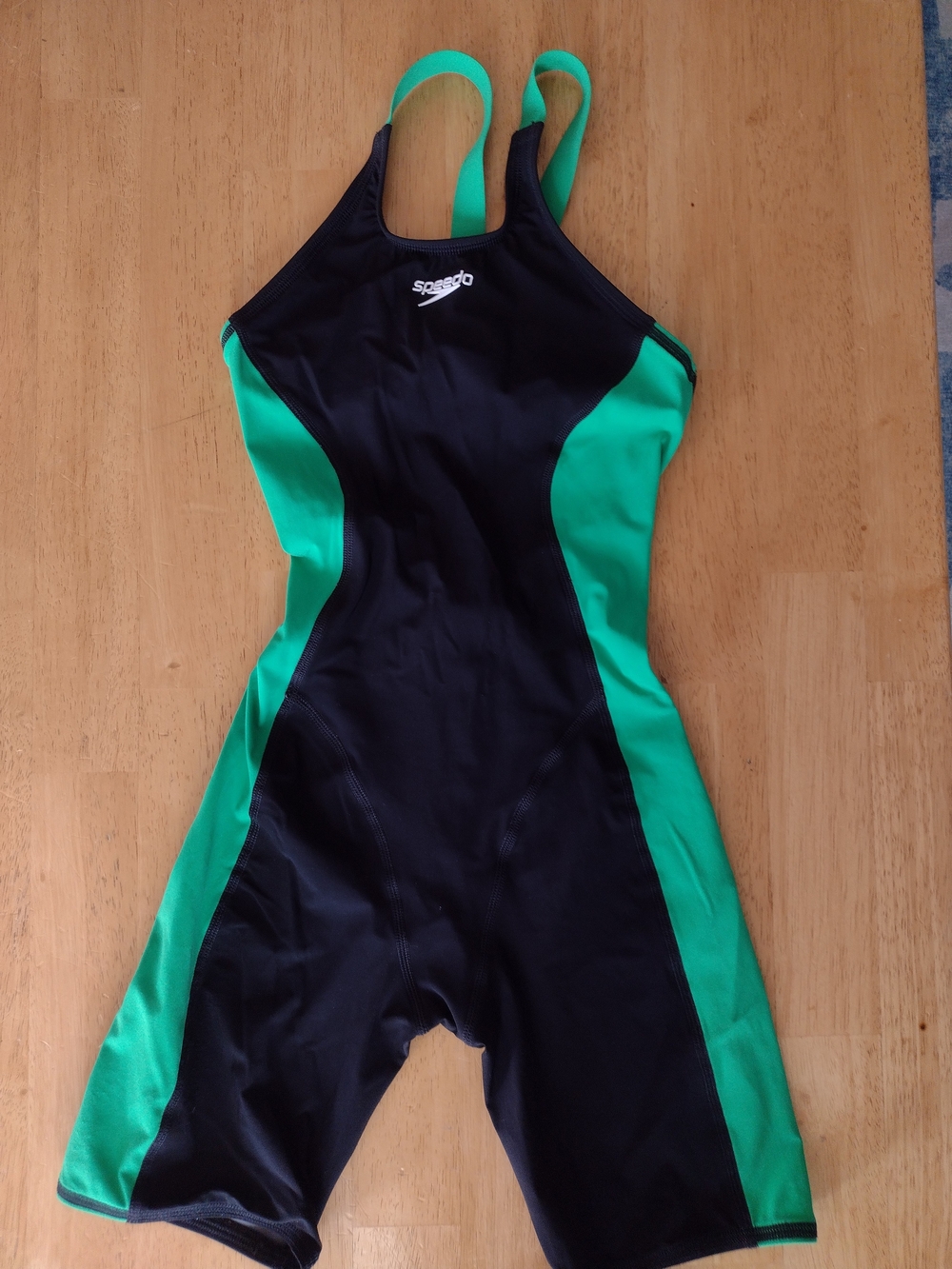 3for $12! Speedo Black & Green Racing Tech Kneesuit